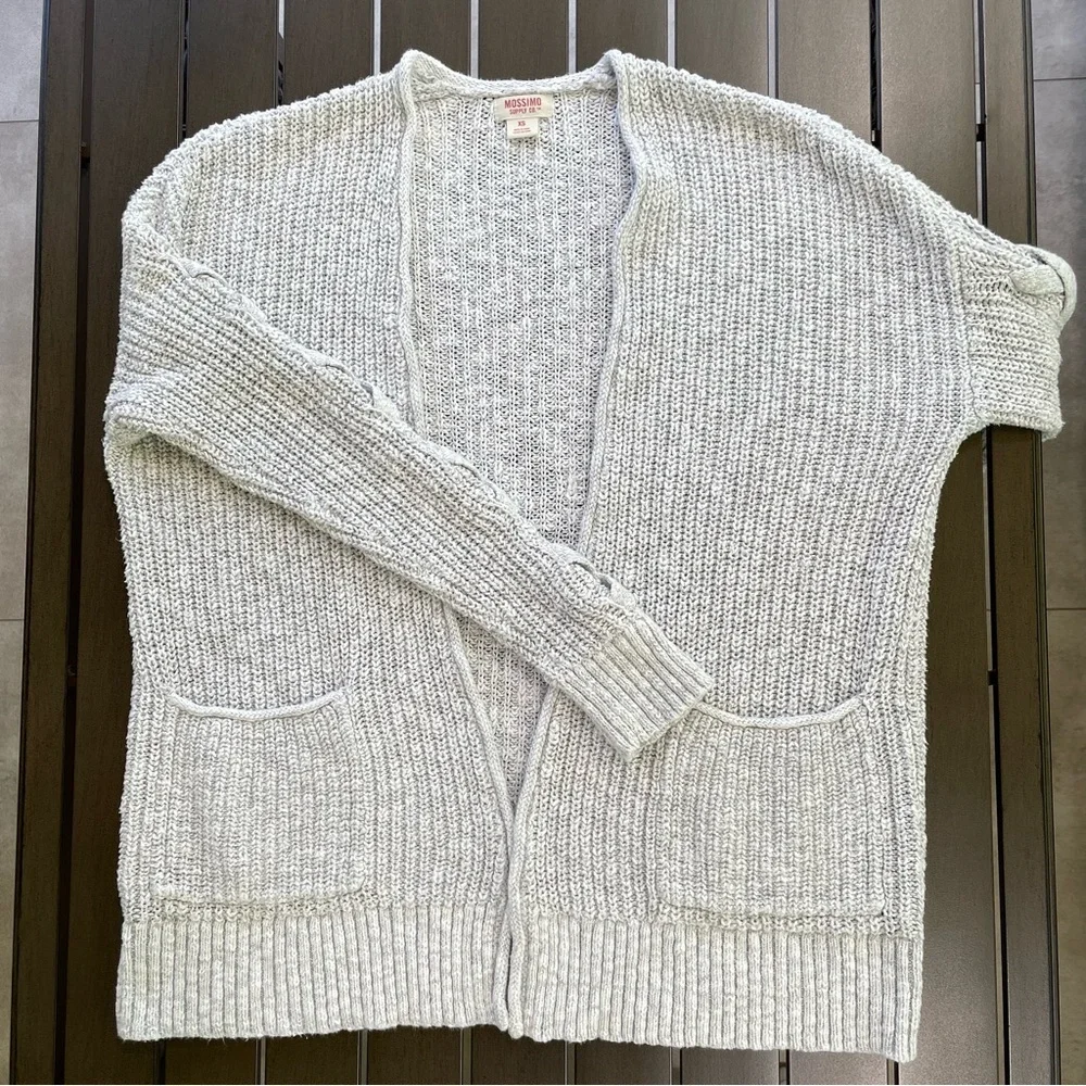 MOSSIMO SUPPLY CO. KNIT CARDIGAN!! - Picture 1 of 8